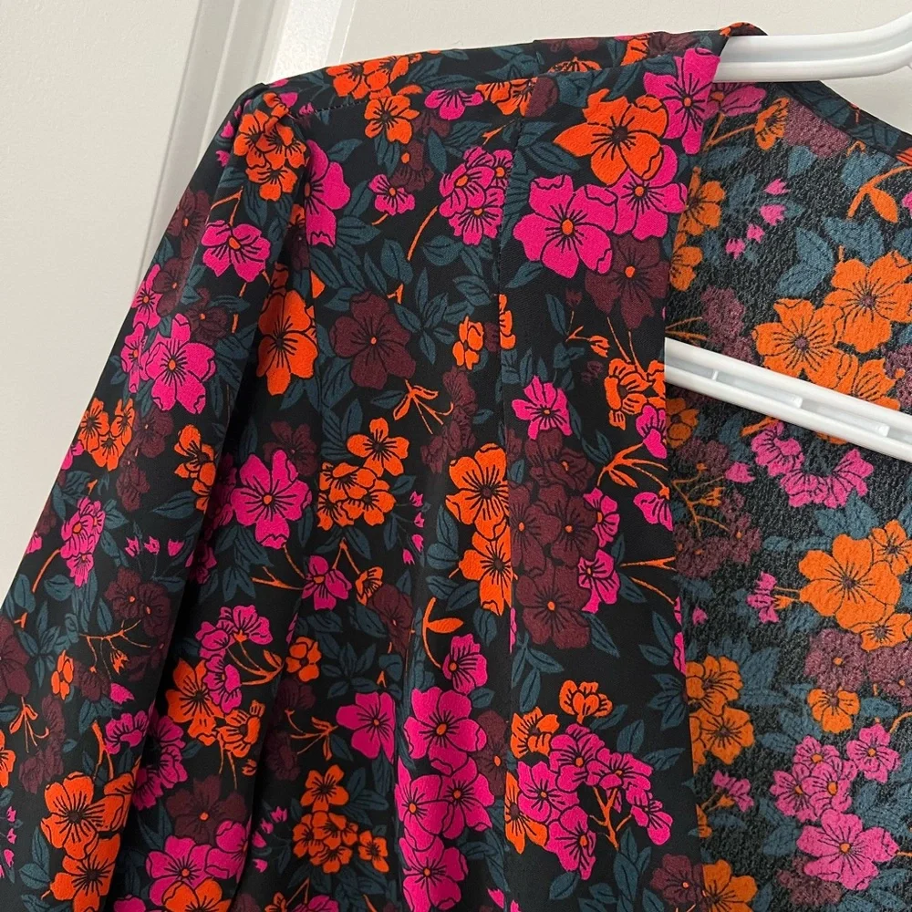 Topshop Floral Print Wrap Top - Picture 5 of 7